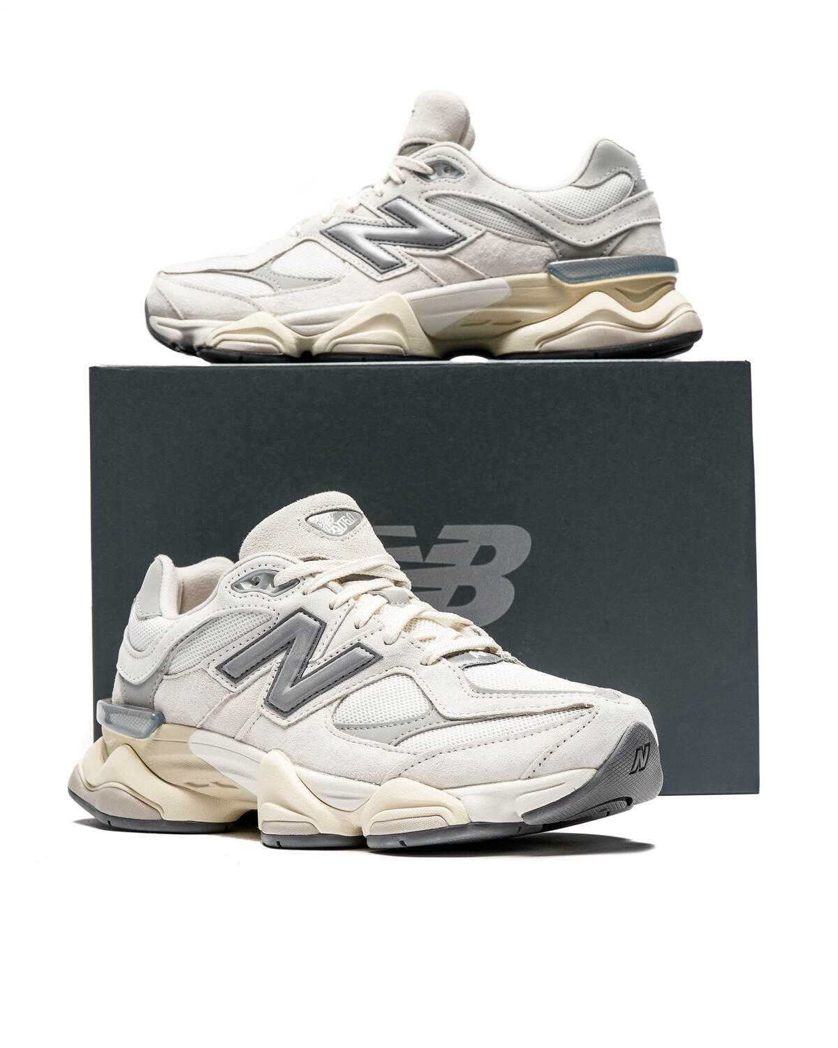 通販激安】 新品未使用 NewBalance 9060 ECA 23.5cm sergiani-garden.gr